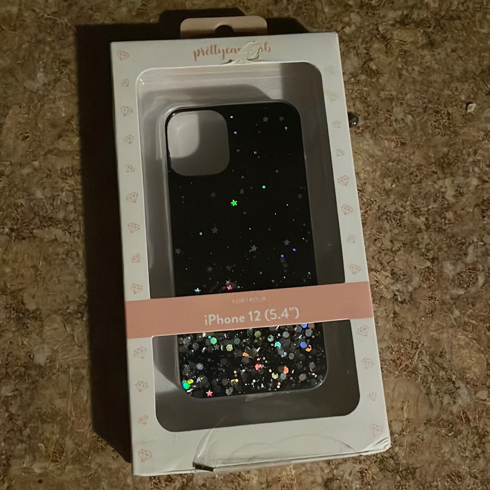 Pretty case club iPhone 12 mini case